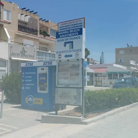 Marina Beach Apts Апартаменты